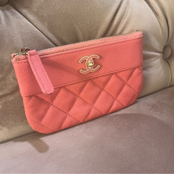 Chanel Caviar pink coin pouch with COA - Picture 1 of 10